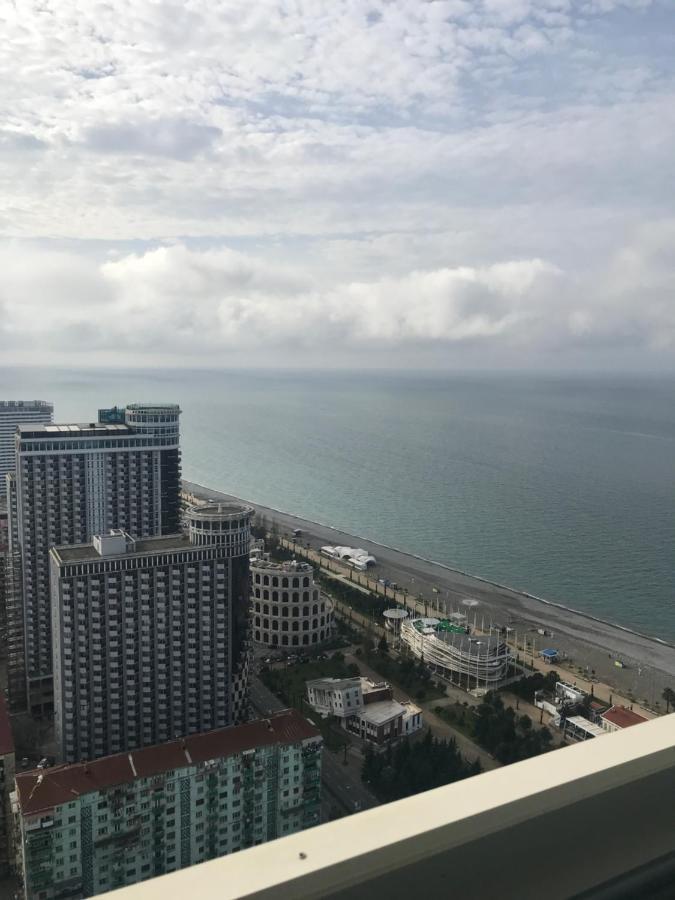 777 City באטומי מראה חיצוני תמונה